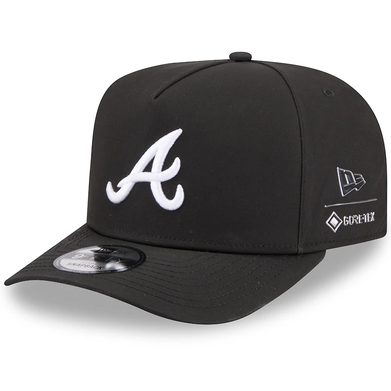 Casquette ajustable New Era x GORE-TEX noire Atlanta Braves 9FIFTY pour homme