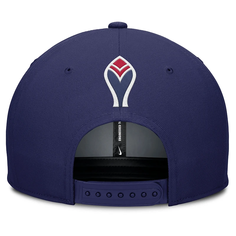Men's Nike Navy/Red Atlanta Braves Pro Performance Snapback Hat