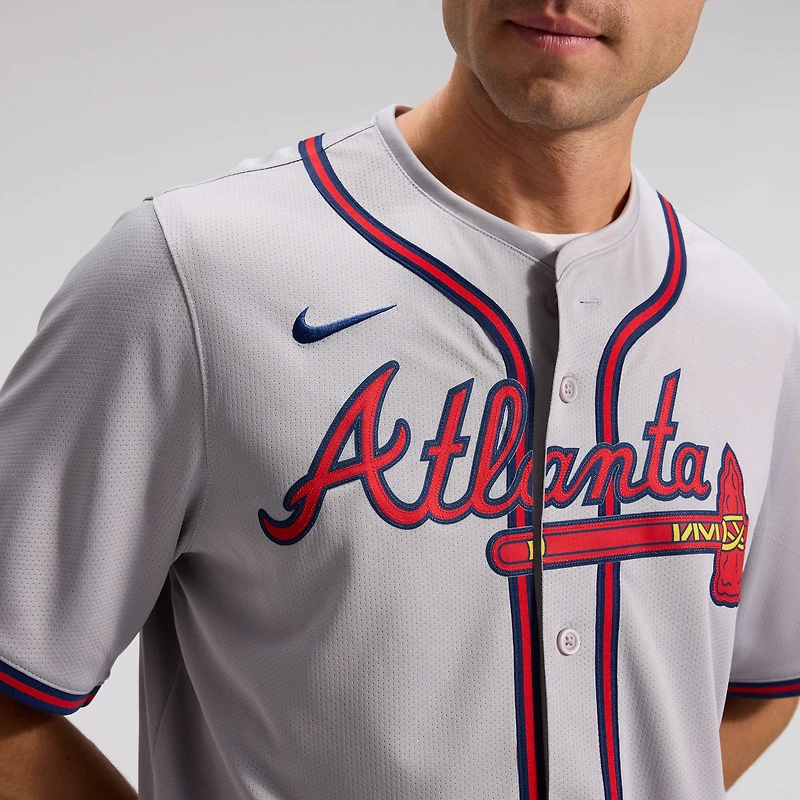Maillot Nike Ozzie Albies gris des Atlanta Braves en édition limitée pour homme