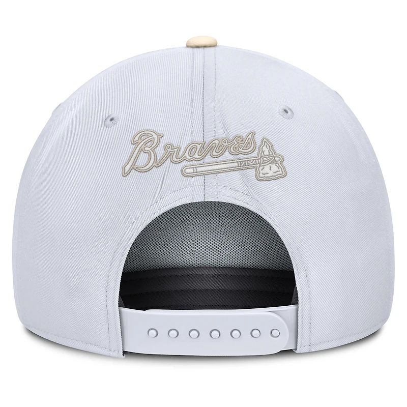 Men's Nike  White/Cream Atlanta Braves Pro Performance Snapback Hat