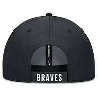 Casquette ajustable Nike Atlanta Braves Club Performance pour homme, blanche/bleu marine