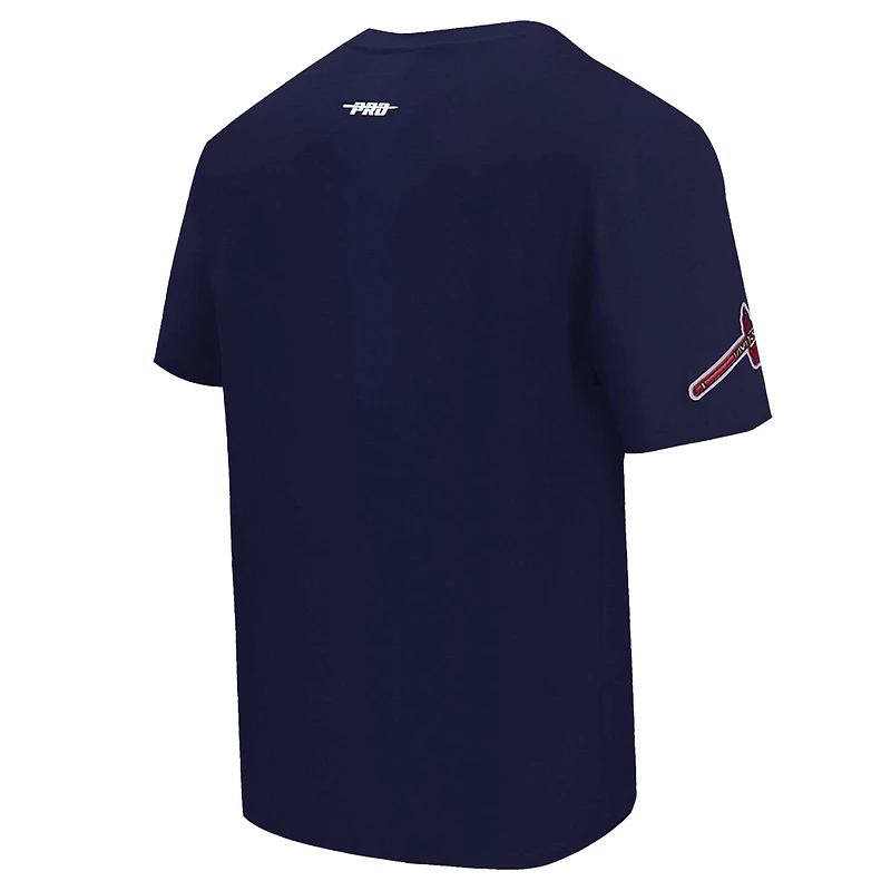 T-shirt à épaules tombantes Turn It Up Pro Standard bleu marine pour homme des Atlanta Braves