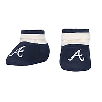 Ensemble trois pièces pour nouveau-né Outerstuff Navy Atlanta Braves Up One : body, bavoir et chaussons