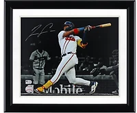 Photographie autographiée de Ronald Acuña Jr. des Braves d'Atlanta, 11" x 14"