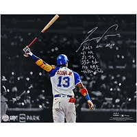 Photo Spotlight 16" x 20" autographiée par Ronald Acuña Jr. (Atlanta Braves) avec plusieurs inscriptions - Édition limitée à 23 exemplaires