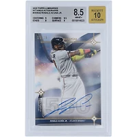 Carte authentifiée 8,5/10 BGS autographiée 2023 Topps Luminaries Hit Kings #HK-RA2 #15/15 par Ronald Acuña Jr. Atlanta Braves - Sous-grades 9,8,5,8,9