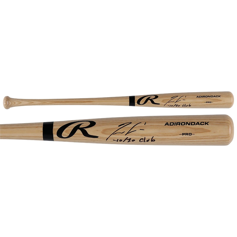 Ronald Acuña Jr., batteur professionnel dédicacé par les Braves d'Atlanta, blonde, avec l'inscription « 40/70 Club ».