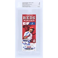 Billet autographié par Ronald Acuña Jr. pour ses débuts en MLB avec Beckett/Fanatics Witnessed, numéro 10 authentifié avec les inscriptions « MLB Debut 4/25/18 » et « 1st Career Hit »