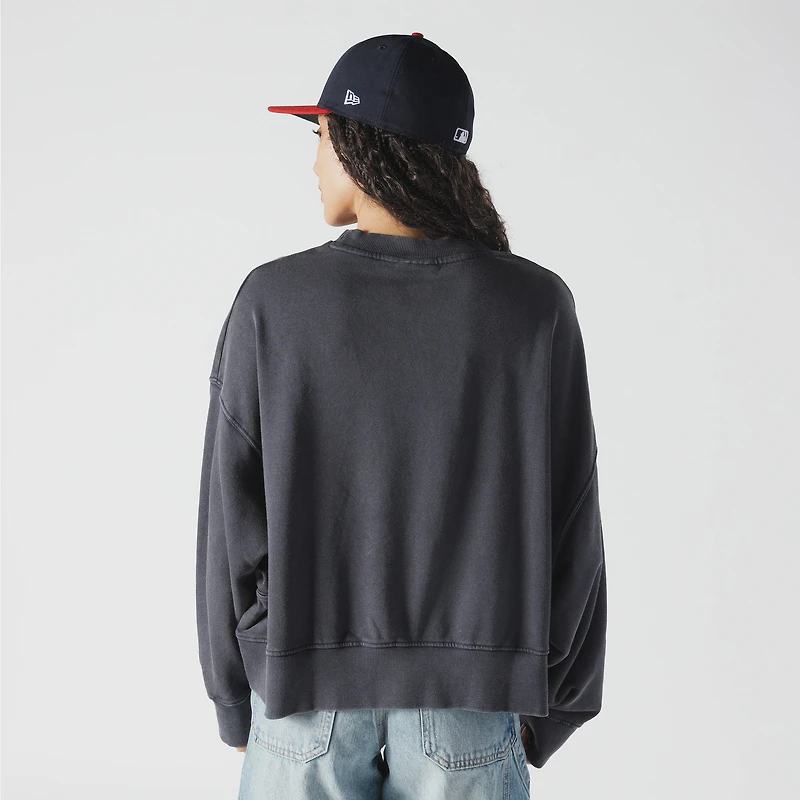 Women's New Era Navy Atlanta Braves Boxy Mineral Wash Dolmen Sleeve Cropped Sweatshirt
