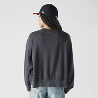 Women's New Era Navy Atlanta Braves Boxy Mineral Wash Dolmen Sleeve Cropped Sweatshirt