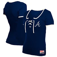 T-shirt à lacets rétro Atlanta Braves bleu marine New Era pour femme