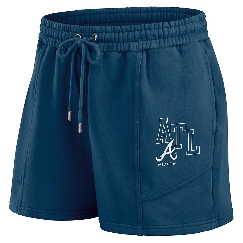 Ensemble de détente pour femme WEAR by Erin Andrews avec sweat-shirt et short en polaire délavé bleu marine des Atlanta Braves
