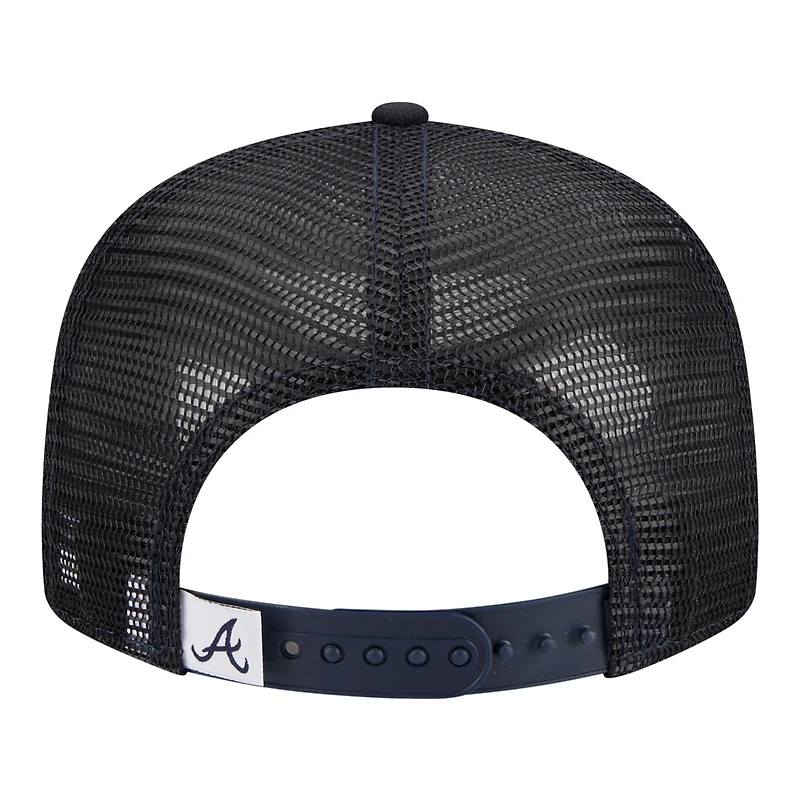 Youth New Era Navy Atlanta Braves 9FIFTY Trucker Snapback Hat