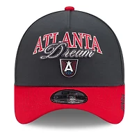 Casquette unisexe New Era noire et rouge Atlanta Dream WNBA Tip-Off 2026 avec badge en métal et monture en A, modèle 9FORTY ajustable