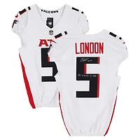 Maillot blanc Nike n° 5 des Atlanta Falcons, porté et autographié par Drake London lors du match contre les Carolina Panthers le 21 septembre 2025, avec l'inscription « GU 9-21-21 vs. CAR ».