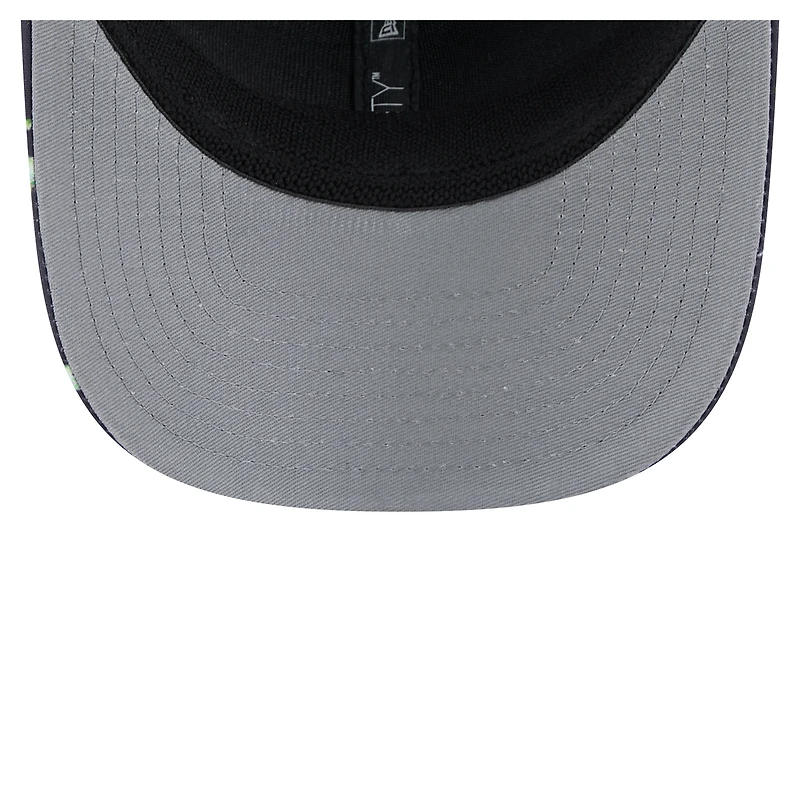 Men's New Era  Navy/Black Atlanta Falcons Adventure Drinks Pattern 9SEVENTY Stretch-Snap Hat