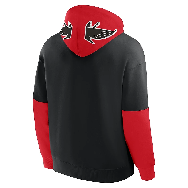 Sweat à capuche rétro noir Fanatics pour homme avec casque des Falcons d'Atlanta