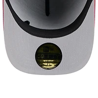 Casquette ajustée New Era 59FIFTY noire/rouge pour homme, modèle A-Frame, draft NFL 2025, des Falcons d'Atlanta