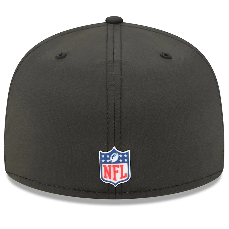 Casquette ajustée noire New Era 59FIFTY Atlanta Falcons 2025 Sideline pour homme