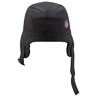Casquette ajustable à oreilles de chien New Era Anthracite Atlanta Falcons 2025 Sideline Runner pour homme
