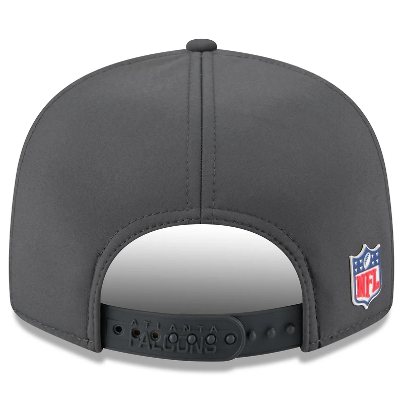 Men's New Era Charcoal Atlanta Falcons 2025 Sideline Cold Weather Split Panel 9FIFTY Snapback Hat
