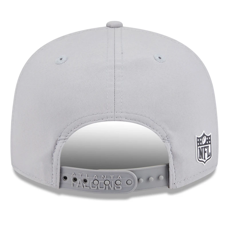 Men's New Era Gray Atlanta Falcons 2025 Sideline  Split Panel 9FIFTY Snapback Hat