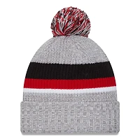 Bonnet en tricot à revers des Atlanta Falcons New Era pour hommes, gris chiné, avec pompon