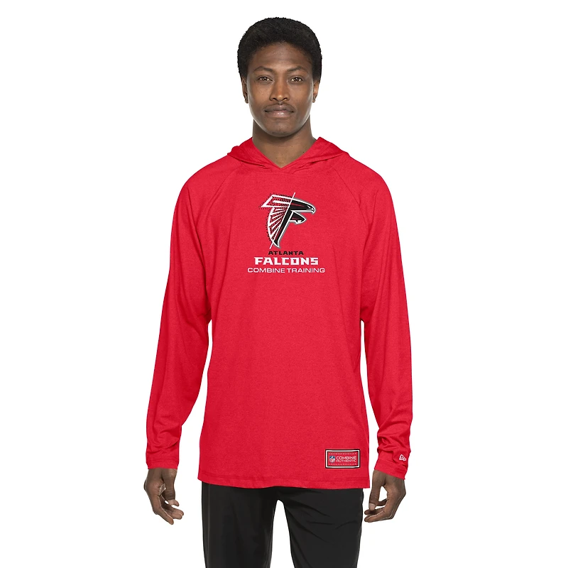Sweat à capuche fonctionnel rouge Atlanta Falcons de New Era pour homme