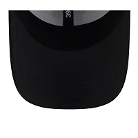 Casquette New Era 39THIRTY Flex blanche/noire pour homme, camp d'entraînement NFL 2025 des Falcons d'Atlanta
