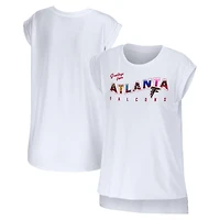 WEAR by Erin Andrews T-shirt blanc des Falcons d'Atlanta Salutations de Muscle pour femmes