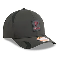 Casquette ajustable New Era noire Atlanta Falcons 2025 Sideline 9FORTY pour jeune