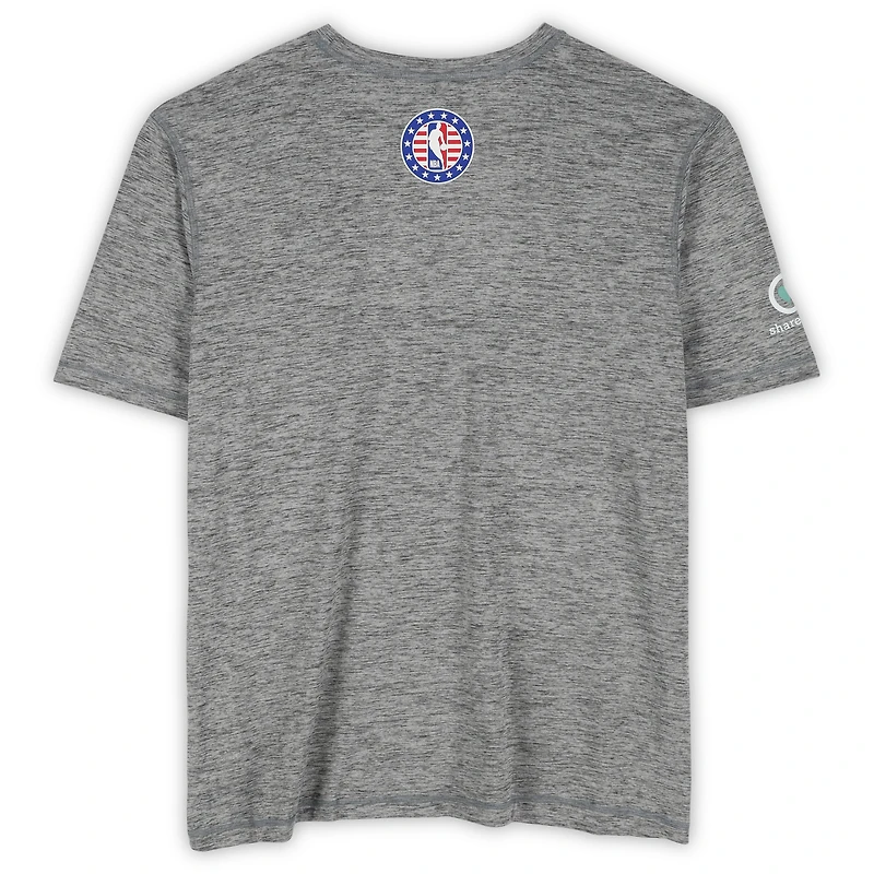 T-shirt gris officiel des Atlanta Hawks « Hoops For Troops » pour la saison NBA 2025-2026 - Taille 2XL