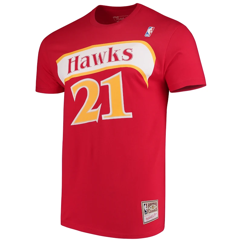 T-shirt rouge avec nom et numéro de l'équipe Mitchell & Ness Dominique Wilkins des Atlanta Hawks Hardwood Classics pour hommes