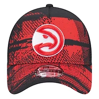Casquette ajustable New Era noire/rouge pour homme Atlanta Hawks Tip Off A-Frame Trucker 9FORTY