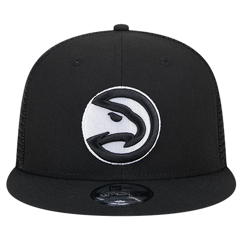 Men's New Era Black Atlanta Hawks 9FIFTY Snapback Trucker Hat