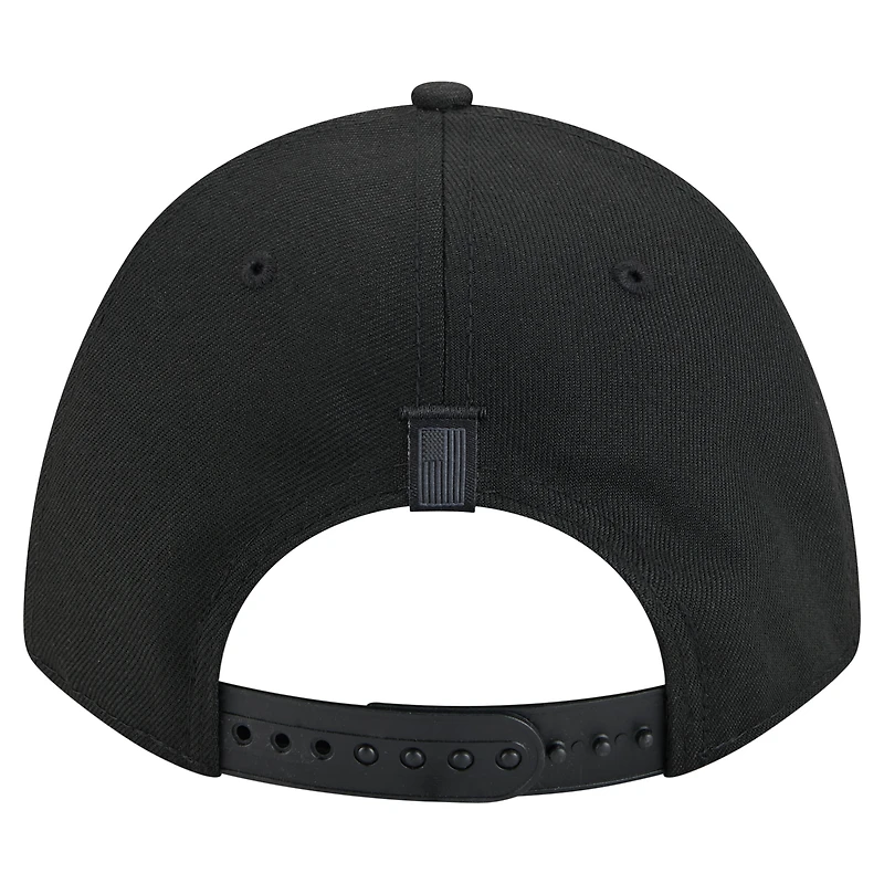 Men's New Era  Black Atlanta Hawks Game Day Flag A-Frame 9FORTY Adjustable Hat