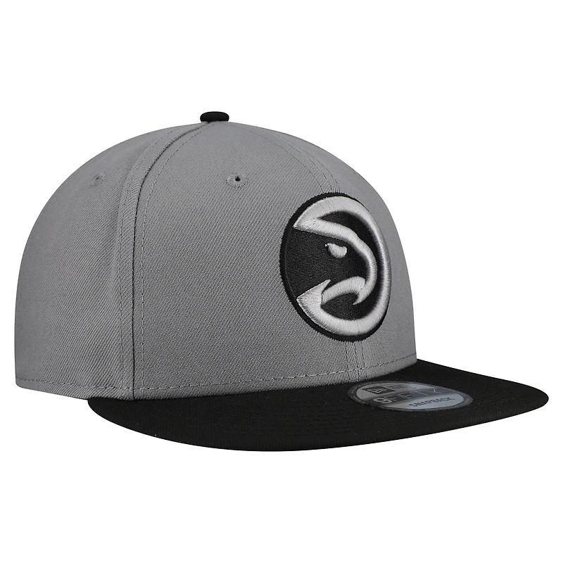 Men's New Era  Gray Atlanta Hawks Core Logo Storm Gray Two-Tone 9FIFTY Snapback Hat