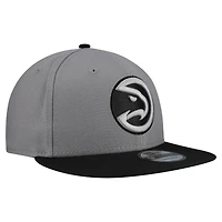 Men's New Era  Gray Atlanta Hawks Core Logo Storm Gray Two-Tone 9FIFTY Snapback Hat