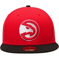 Casquette ajustée 59FIFTY 2Tone de l'équipe officielle des Atlanta Hawks New Era pour homme, rouge/noir
