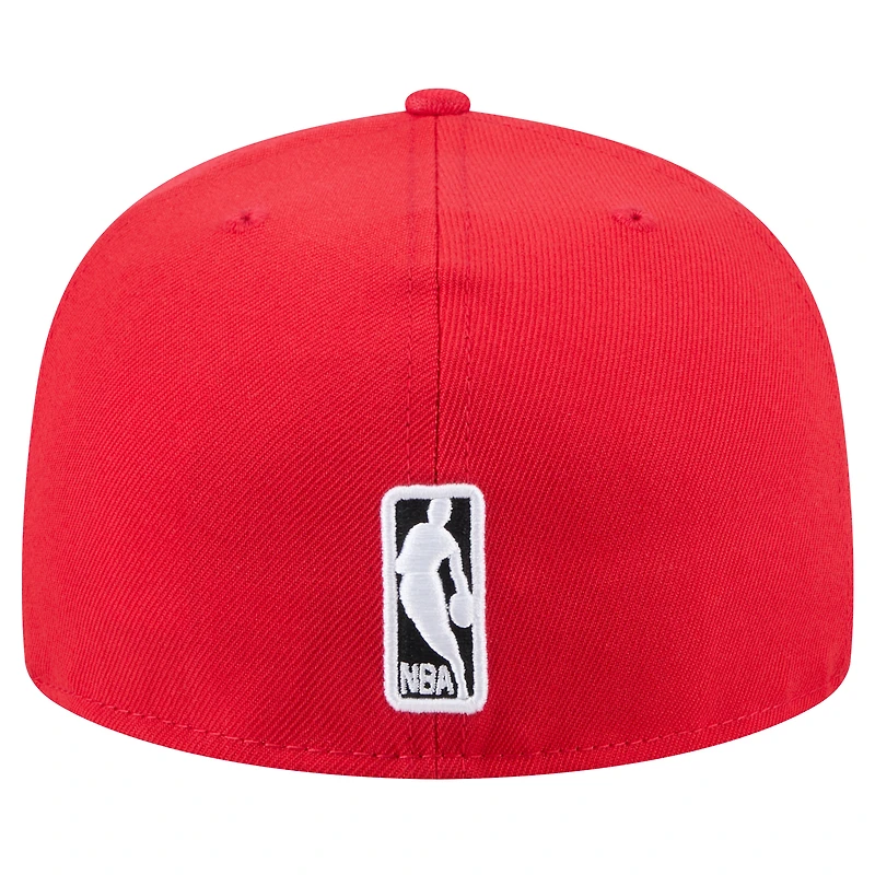 Men's New Era Red Atlanta Hawks Throwback Pennant 59FIFTY Fitted Hat