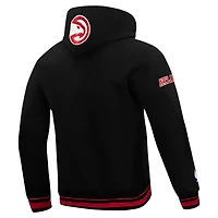 Sweat à capuche noir Pro Standard pour homme Atlanta Hawks Area Code