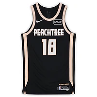 Maillot Nike City Edition noir n° 18 porté par Mouhamed Gueye (Atlanta Hawks) contre les Cleveland Cavaliers le 10 avril 2026 - Taille 48+4