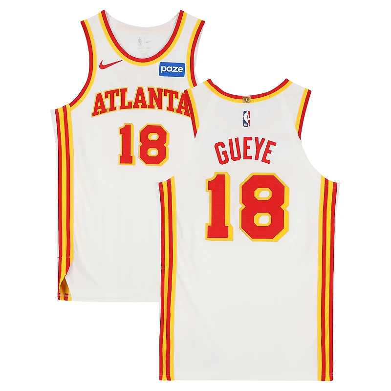 Maillot blanc Nike porté par Mouhamed Gueye (Atlanta Hawks) lors du match n° 18 contre les New York Knicks le 30 avril 2026 - Taille 48+4