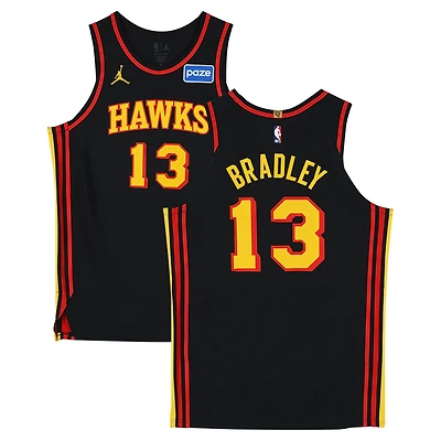 Maillot Jordan Brand noir porté par Tony Bradley (Atlanta Hawks) lors du match n° 13 contre le Miami Heat le 12 avril 2026 - Taille 54+4