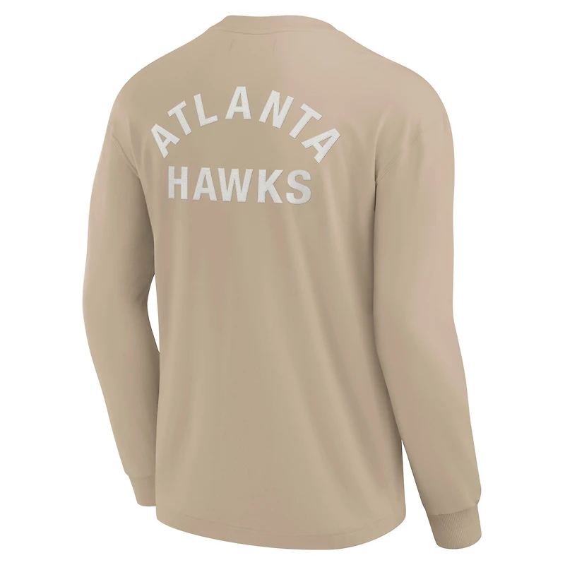 T-shirt unisexe Fanatics kaki Atlanta Hawks Elements super doux à manches longues