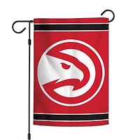 WinCraft Atlanta Hawks Drapeau de jardin de l'équipe préférée 12'' x 18''