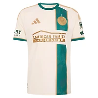 Maillot authentique adidas Aleksei Miranchuk Tan Atlanta United FC 2026 Spirit of '96 pour homme