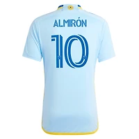 Maillot de joueur réplique adidas Miguel Almiron bleu clair Atlanta United FC 2024 The Resurgens Kit pour homme