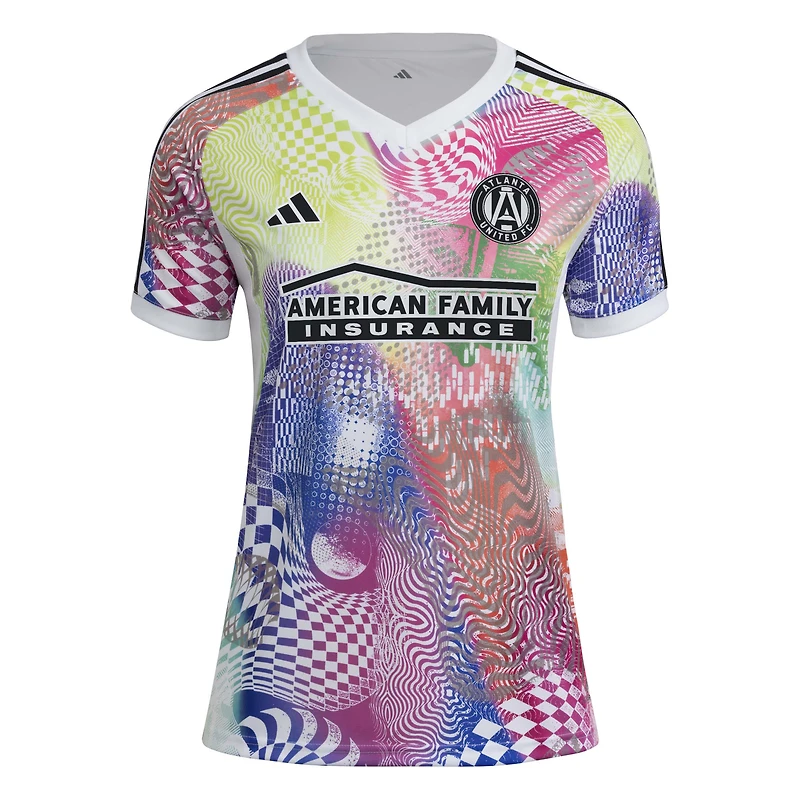 Haut d'avant-match adidas Atlanta United FC 2025 Pride blanc pour femme