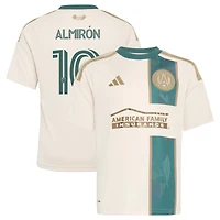 Youth adidas Miguel Almiron Tan Atlanta United FC 2026 Spirit of '96 Replica Jersey